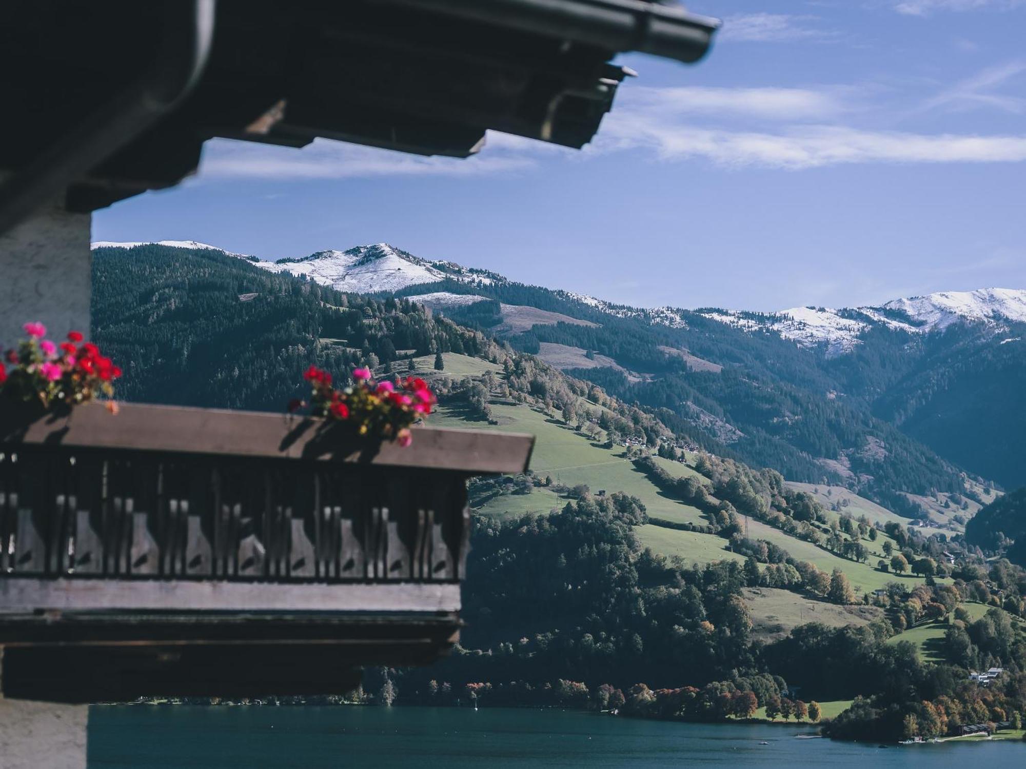Haus Altenberger By We Rent, Summercard Included Zell am See Exteriör bild